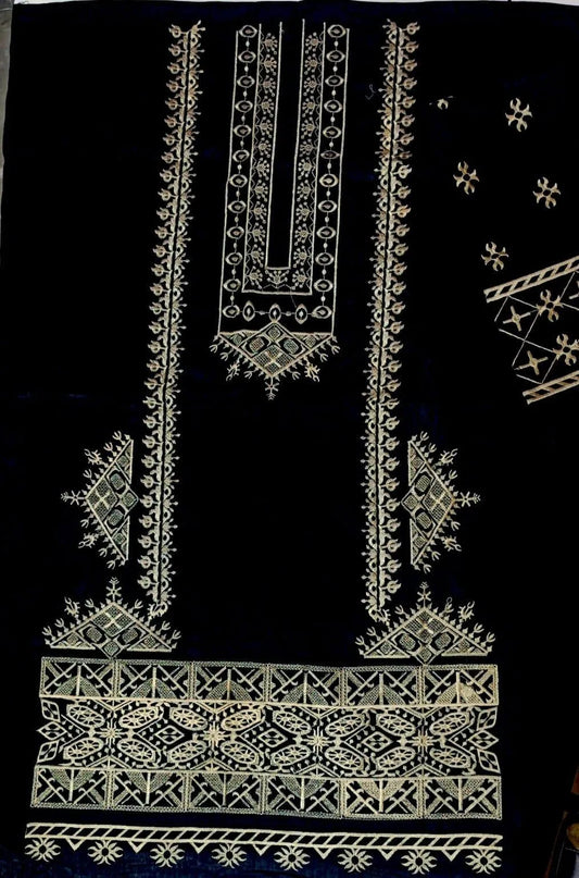 Black Embroidery Lawn 3 Pcs Suit